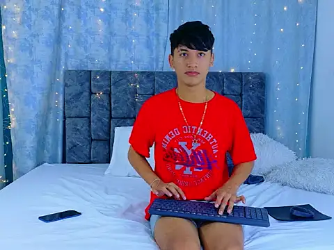 Pertunjukan Kamera Web IhanKing