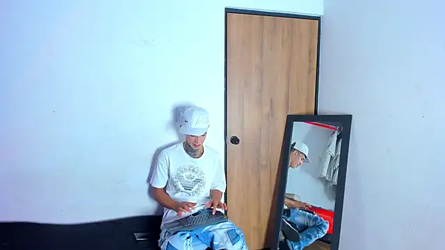 Darwinstark_ Webcam show