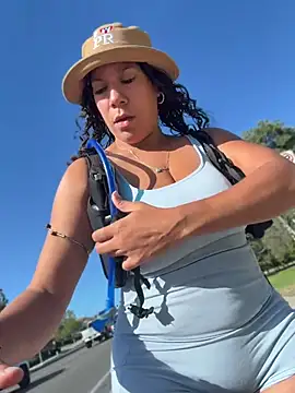 Bigbuttbrooklynn 现场XXX聊天