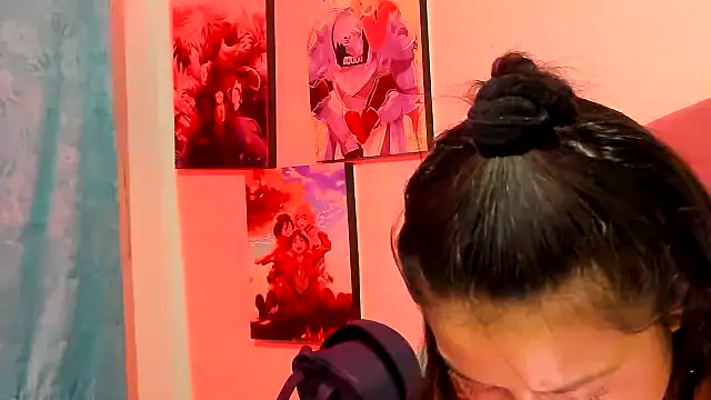 Chatroom XXX en direct de teffy_lee