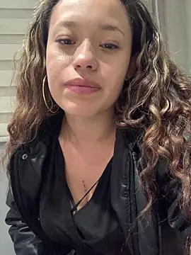 Chatroom XXX en direct de Diosa_Pinkk