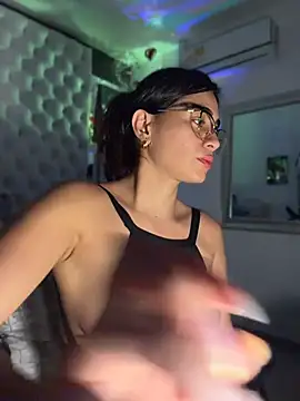 ZarahEvansのライブXXXチャット