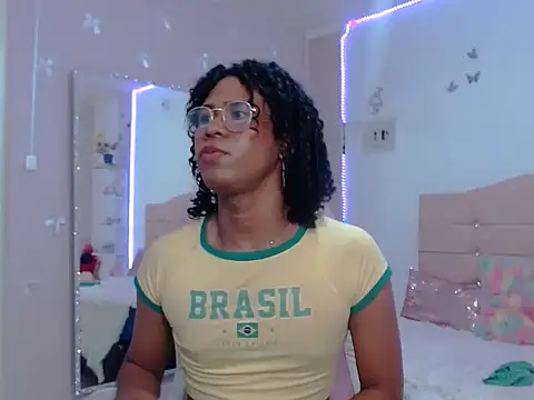 Show modela shanny_hilll na web-kameri