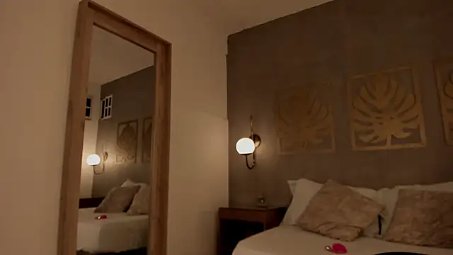 caro03xのライブXXXチャット