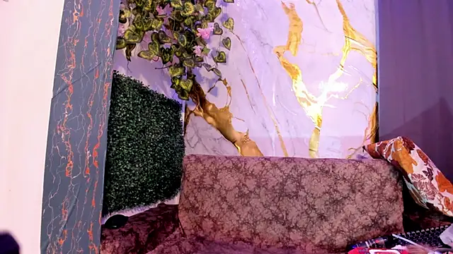 MeleekXXX_ webkamerás műsora