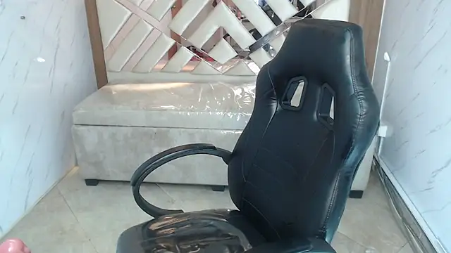 Clhoe_b Live XXX-chat