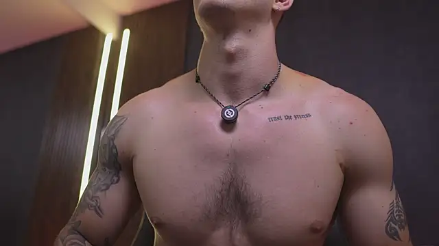 JacksonOlsenn Adlı Modelin Web Kamerası Şovu