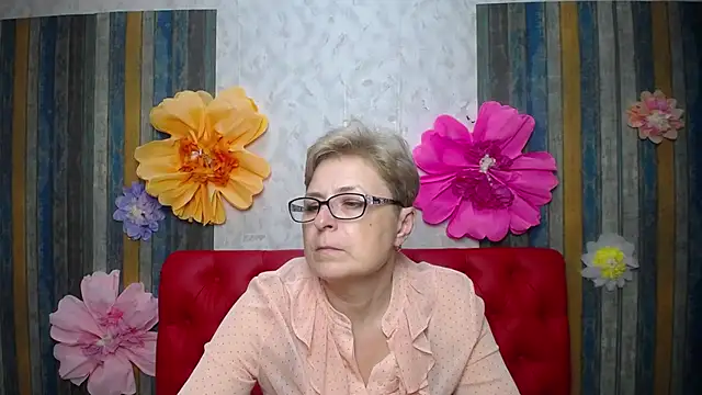 EmiliaGreeのウェブカメラショー