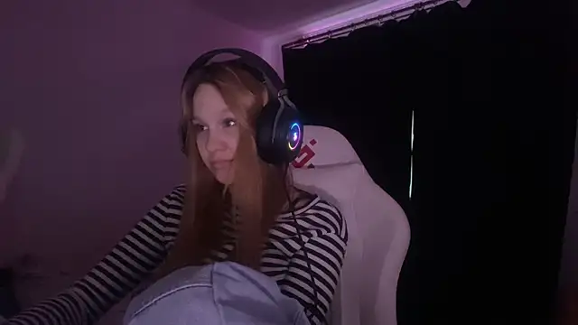 axin_burnell Live XXX Chat