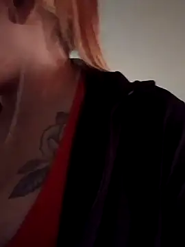 Show modela UrBRat na web-kameri