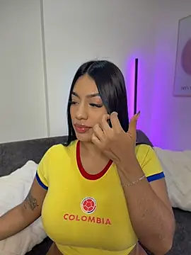 Sara_mocca_ 在線直播表演