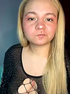 Naiara_Sex_ 现场XXX聊天