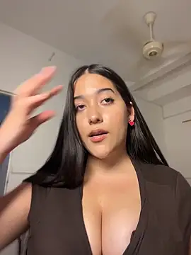 Nhefertaryn Live XXX chat