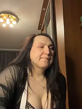 EvaBeautyXx 在線直播表演