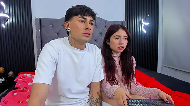 Kenji_n_Rousse's Live XXX Chat