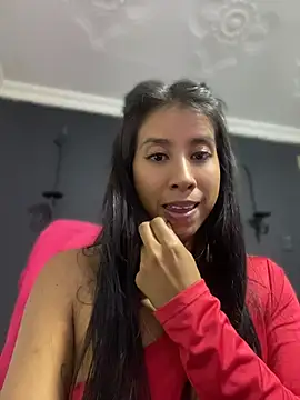 LilaRousse's Live XXX Chat