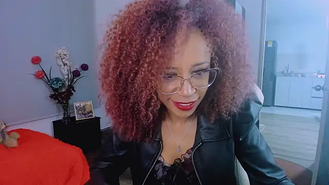 ScarlettMalbec's Live XXX Chat