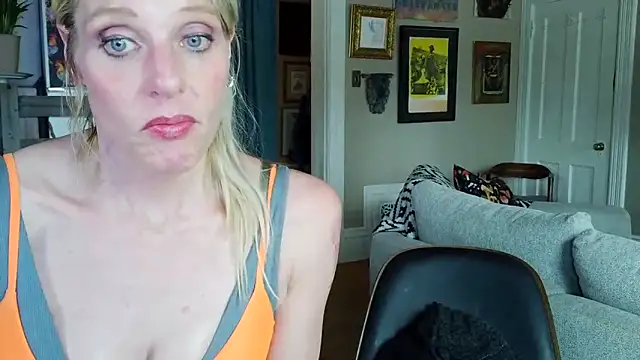 Chat XXX en directo de Glamazing