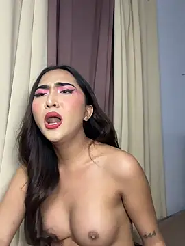 Diannellove's Live XXX Chat