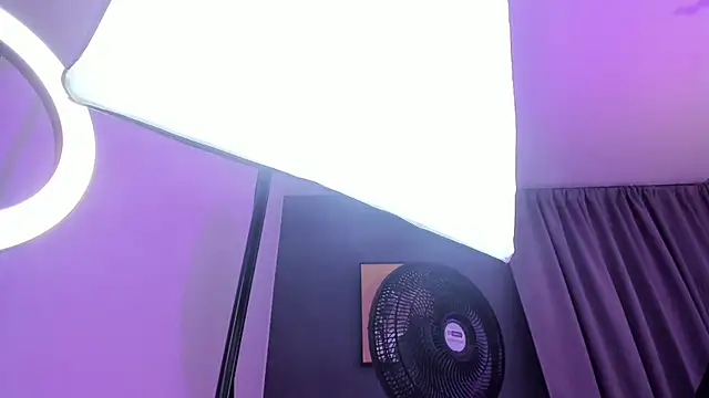 Jimena_Adams' Live XXX Chat