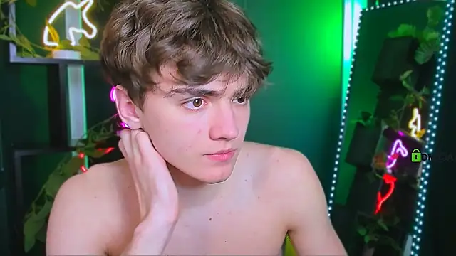 emil_lucky 라이브 XXX 채팅