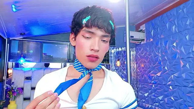 AlecciaNova 网络视讯表演