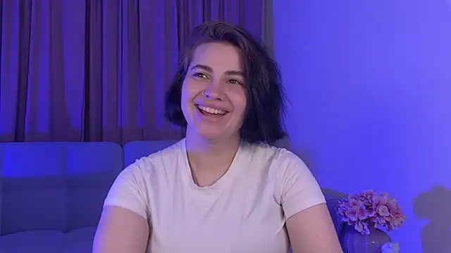 AdrianaToress' Live XXX Chat