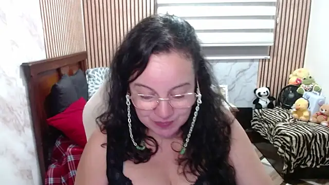 Sonialorens_ Chat XXX live