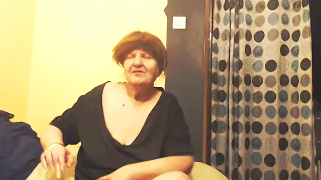 MioritaHard 即時 XXX 聊天