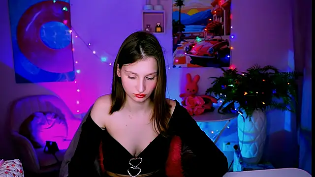 Chat XXX en directo de EllaHorton