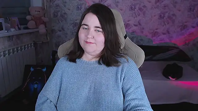 Estelle_Hicks' Webcam Show