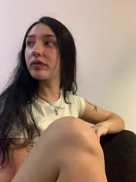 NickieCute- – webcam-show