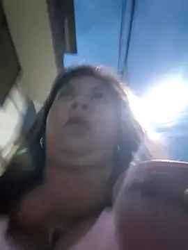 Laura-Hernandezのウェブカメラショー