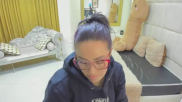 gaby_trent live XXX chat