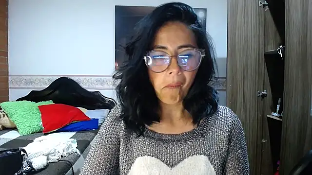 XXX chat uživo modela sharoon_cheerry