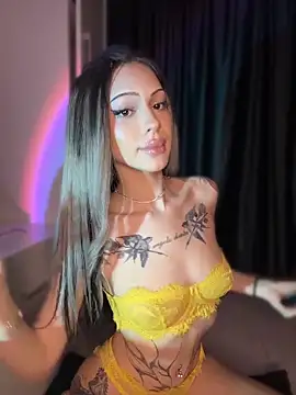 NovaPearl Webcam show