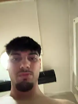 emir343475 在線直播表演