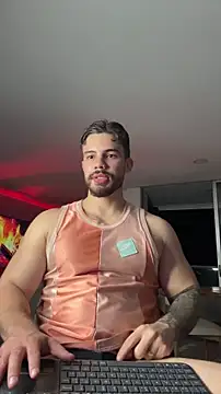 Valenthino_Salvatore's Webcam Show