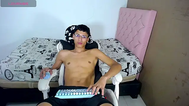 Im_David_01's Webcam Show