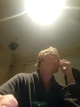 piercingpikn Webbikameraesitys