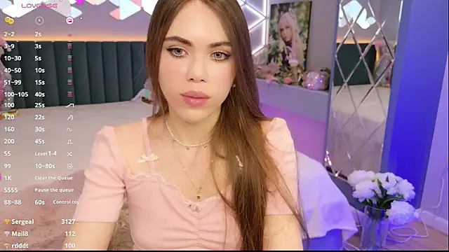 MimiForce Chat XXX in diretta