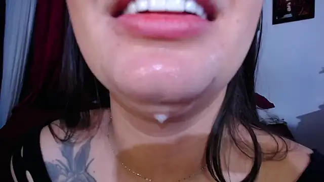 Sharlottee: απευθείας συνομιλία ΧΧΧ