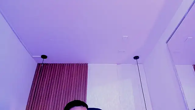 Hisoka_011's Live XXX Chat