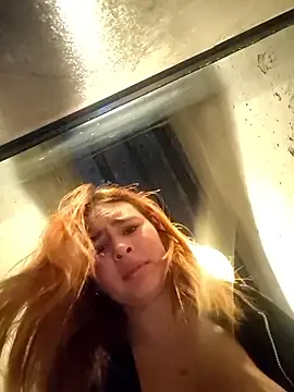 katty_42 Live XXX-Chat