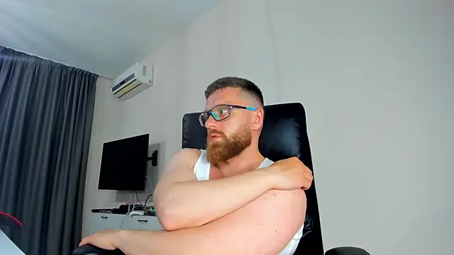 Czat XXX na żywo – Findom_guy