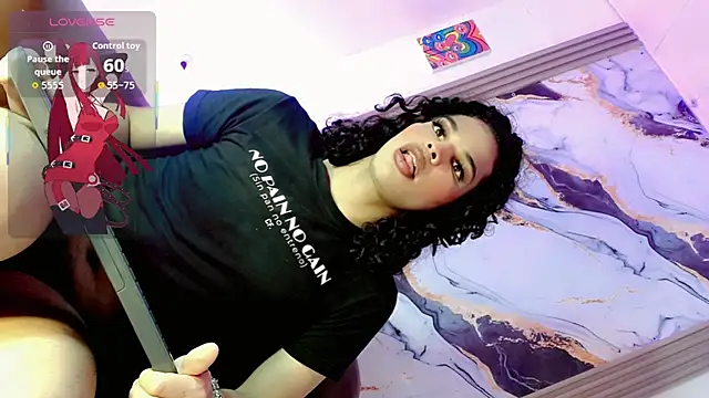 Zonce_shimer Chat XXX in diretta