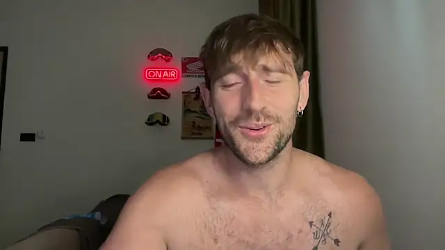 lukegunn 网络视讯表演