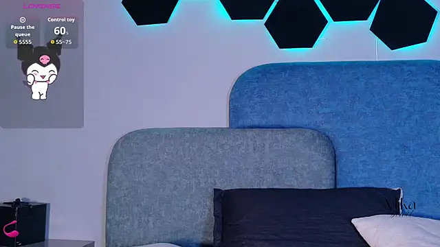 Mikavelvet08 Webcam show