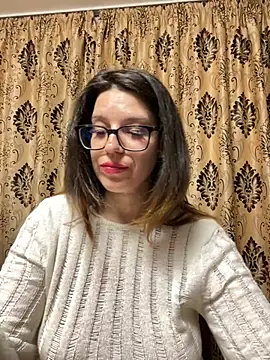 NadiraNoor Webcam show