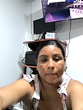 Živý XXX chat Francesca_ferrari